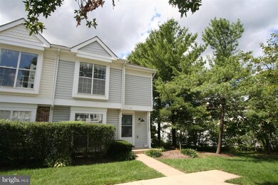 118 Saint Charles Square unit 118, Sterling, VA 20164 - photo 2