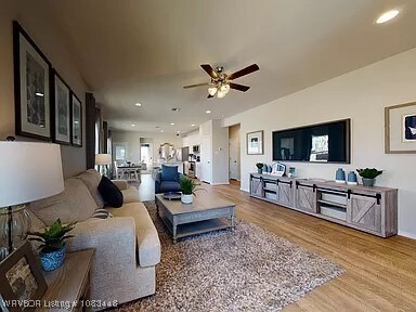 8813 Preston Wood Dr, Fort Smith, AR 72916 - photo 5