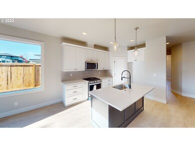 1001 NE 17th Ave unit L 9, Canby, OR 97013 - photo 5