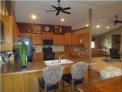 DINING TO KITCHEN