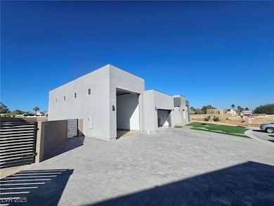Side view of property featuring stucco siding