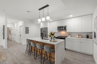 43 Withington St unit 1, Dorchester Center, MA 02124 - photo 3