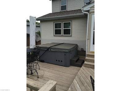 six person hot tub easy to get to from the sun roo
