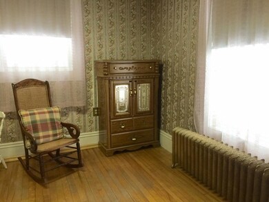 8 Myrtle St, Whitefield, NH 03598 - photo 7