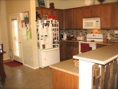 Bright & Open Kitchen