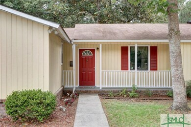 902 Walthour Rd, Savannah, GA 31410 - photo 3