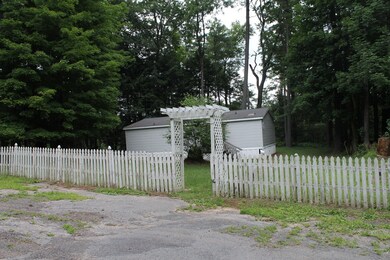 109 Glencrest Rd, Milford, PA 18337 - photo 3