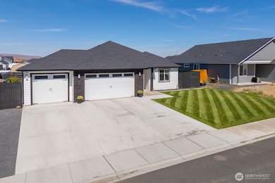 909 5th Ave NE, Ephrata, WA 98823 - photo 5