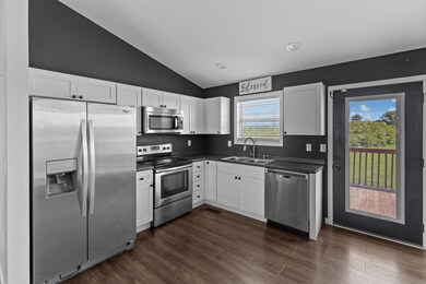 007-6725LaineyJaneCourt-Whitesburg-TN-37