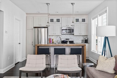 21 Hudson St, Somerville, MA 02143 - photo 4