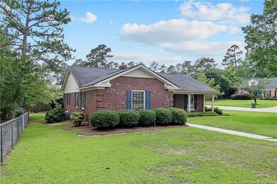 2639 Westchester Dr, Fayetteville, NC 28303 - photo 2