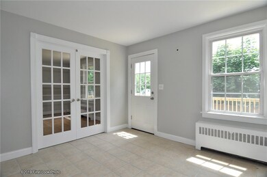 47 Madeleine Ave, Woonsocket, RI 02895 - photo 6