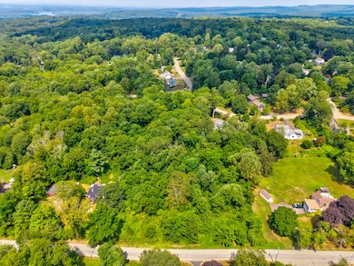 76 Maple Rd, Portland, CT 06480 - photo 4