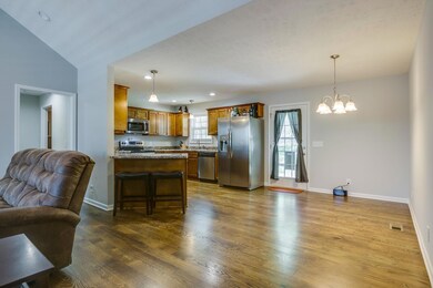 107 Doak St, Shelbyville, TN 37160 - photo 7