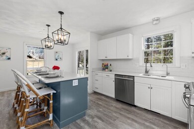 64 White Birch Ln, North Andover, MA 01845 - photo 4