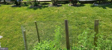 11601 Lighthouse Dr, Laurel, MD 20708 - photo 7