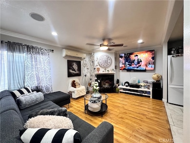 36200 Paradise Ranch Rd unit 120, Castaic, CA 91384 - photo 3