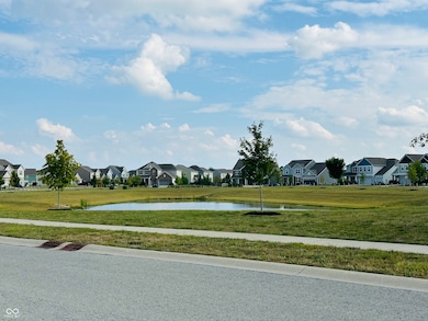 6162 Crabapple Dr, Whitestown, IN 46075 - photo 2