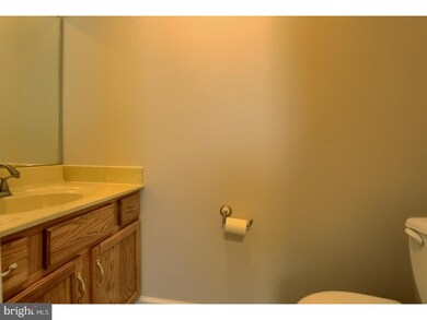 9 Weiser Ct unit 9, Womelsdorf, PA 19567 - photo 7