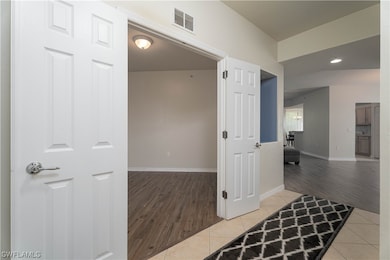 Large den entry