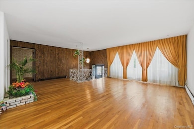 10 Gate Ln, West Islip, NY 11795 - photo 4