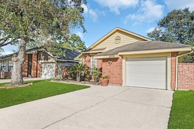 8558 Pool Creek Dr, Houston, TX 77095 - photo 2