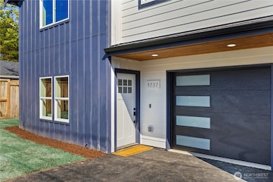 9737 Evanston Ave N, Seattle, WA 98103 - photo 3