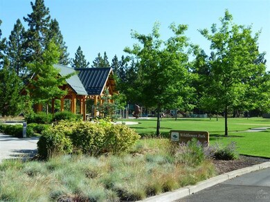 unlisted-address, Bend, OR 97702 - photo 4