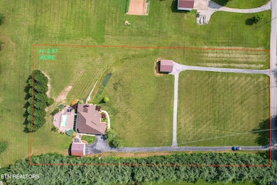 945 Dashaway Rd, Chuckey, TN 37641 - photo 3