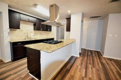 29526 Brookchase Dr, Spring, TX 77386 - photo 4