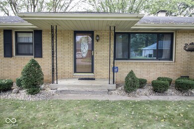 113 N Coventry Dr, Anderson, IN 46012 - photo 6