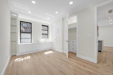 741 W End Ave unit 4B, New York, NY 10025 - photo 7
