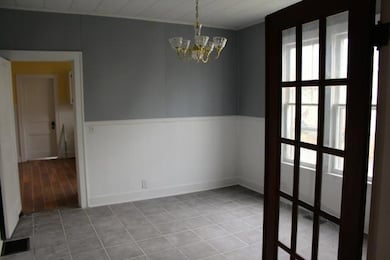 612 S Brittain St, Shelbyville, TN 37160 - photo 2