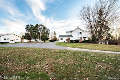 4141 van Amberg Rd, Brighton, MI 48114 - photo 7