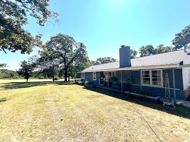 3700 W Devils Den Rd, Tishomingo, OK 73460 - photo 2