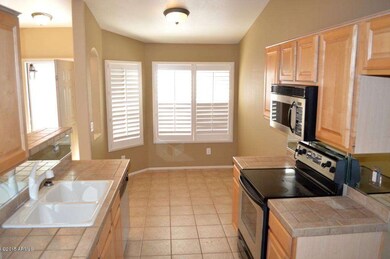 SS Appliances at Kitchen