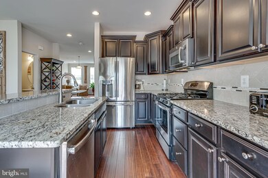 11391 Sandhurst Place, White Plains, MD 20695 - photo 3