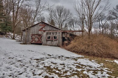 20 Davis Rd, Waymart, PA 18472 - photo 5