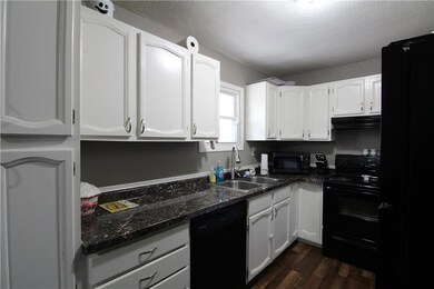 7204 SW 14th St, Des Moines, IA 50315 - photo 4