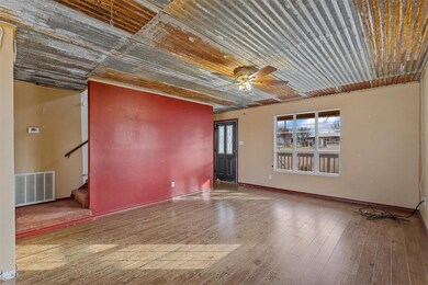 517 Knox Ave, Boyd, TX 76023 - photo 2