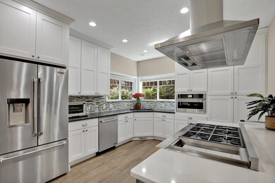 318 W Charlton Ave, Spokane, WA 99208 - photo 4