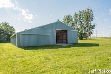 13_Pole Barn-3