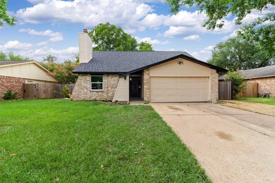 10710 Heather Hill Dr, Houston, TX 77086 - photo 2