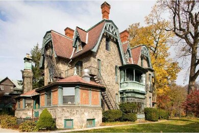 730 Centre Ave, Reading, PA 19601 - photo 3