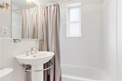 6801 Shore Rd unit 4S, Brooklyn, NY 11220 - photo 6