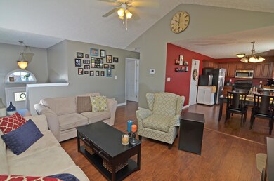 382 Misty Brooke Dr, Mount Washington, KY 40047 - photo 7