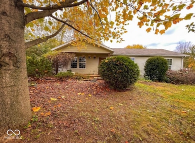 3758 S Walter Ave, Bloomington, IN 47403 - photo 2