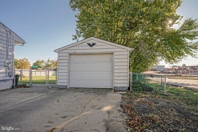 657 Mantua Ave, Paulsboro, NJ 08066 - photo 6