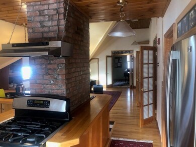 520 West Ave unit 3, Pawtucket, RI 02860 - photo 3