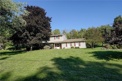 627 Hook Rd, Farmington, NY 14425 - photo 5